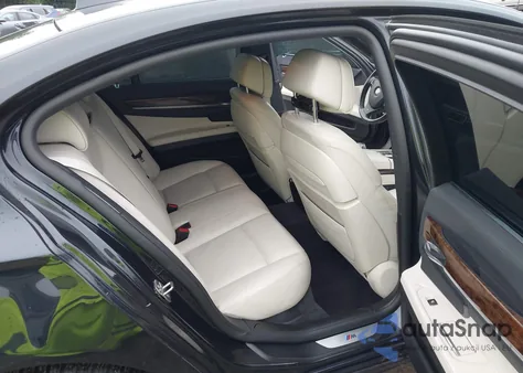 2013 BMW 750I xDrive из США, поврежденный, VIN WBAYB6C50DC998045